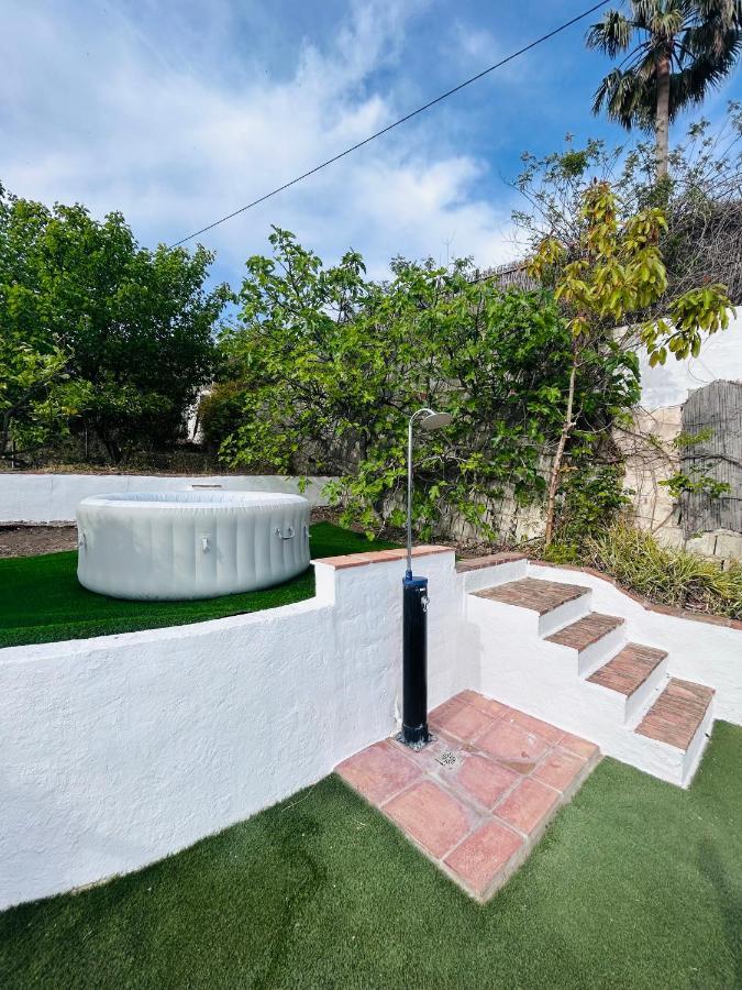 Villa En Frigiliana Con Piscina Y Jacuzzi Exterior foto