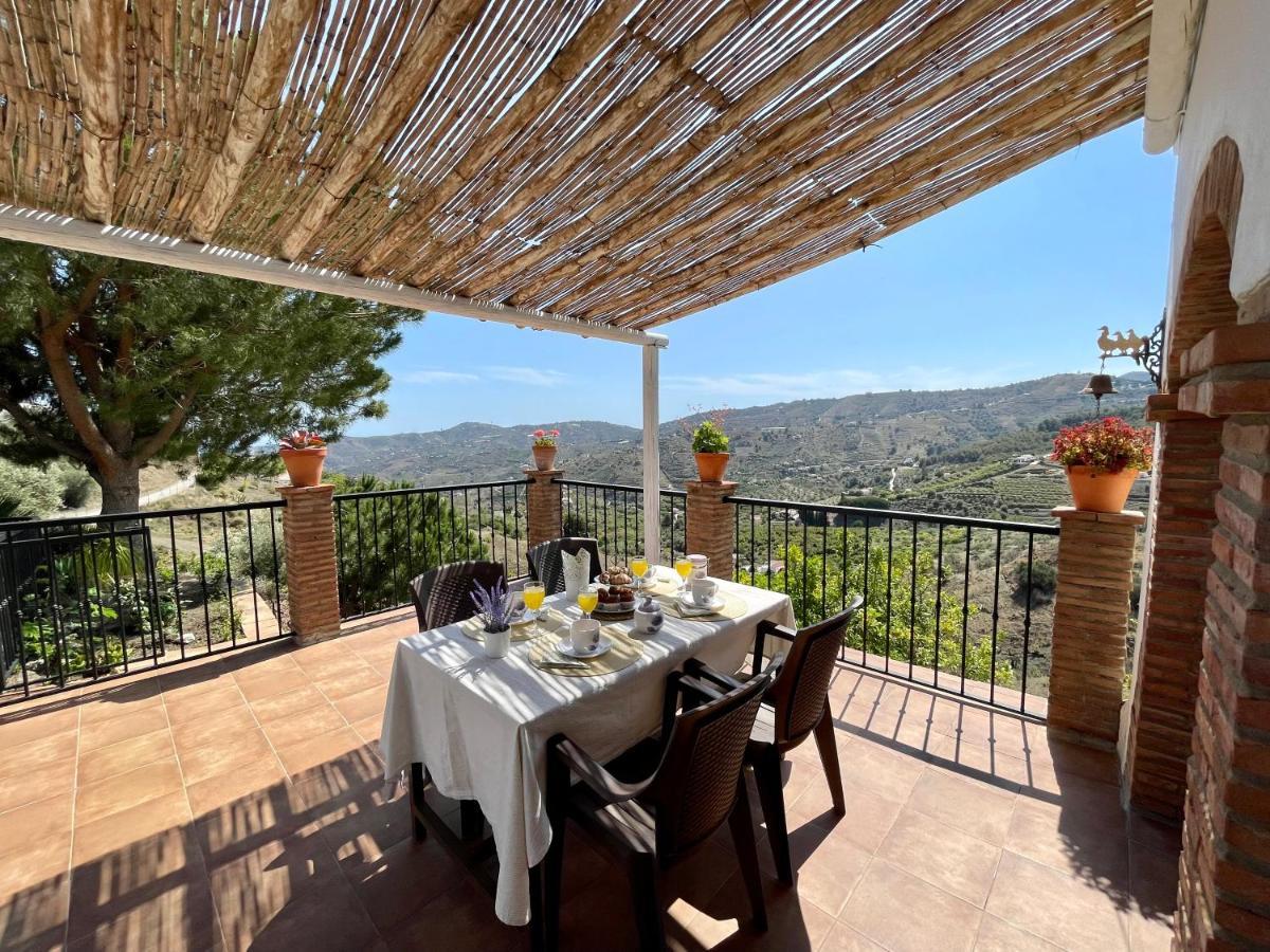 Villa En Frigiliana Con Piscina Y Jacuzzi Exterior foto